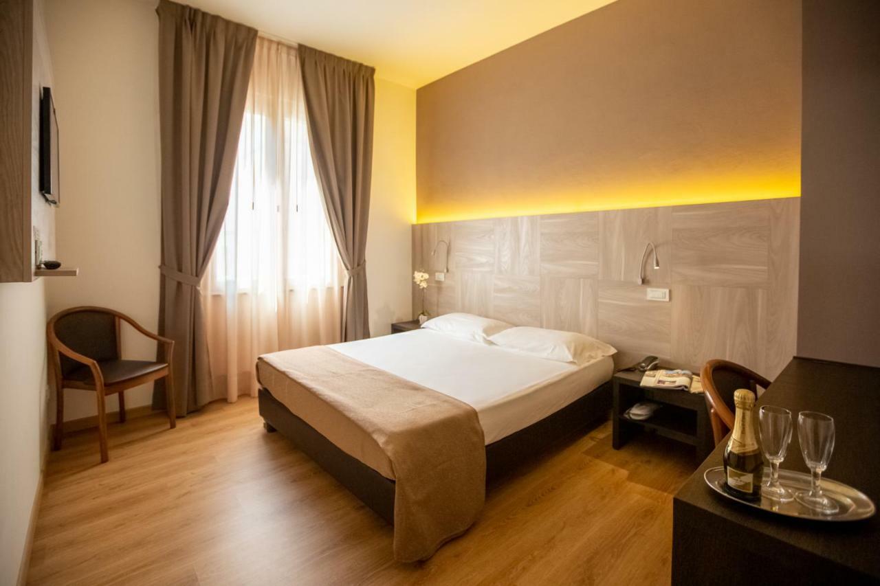 Hotel Lory My Wellness Spa Chianciano Terme Exterior photo