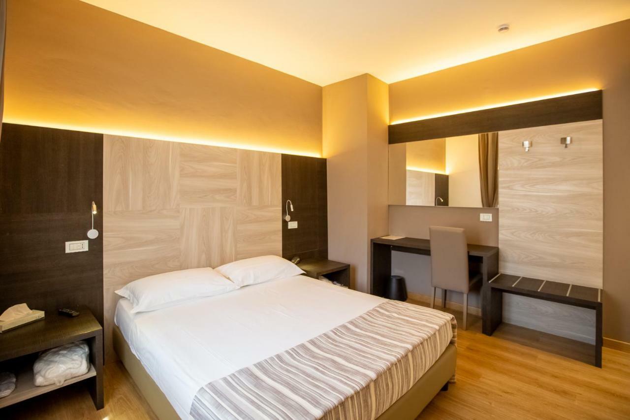 Hotel Lory My Wellness Spa Chianciano Terme Exterior photo